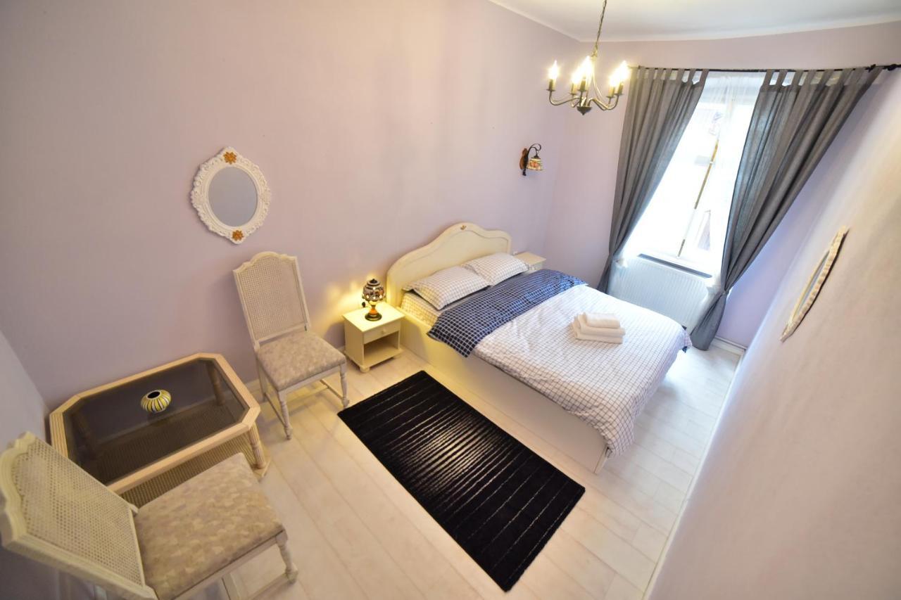 Flh - Anna'S Guest House Сибиу Экстерьер фото