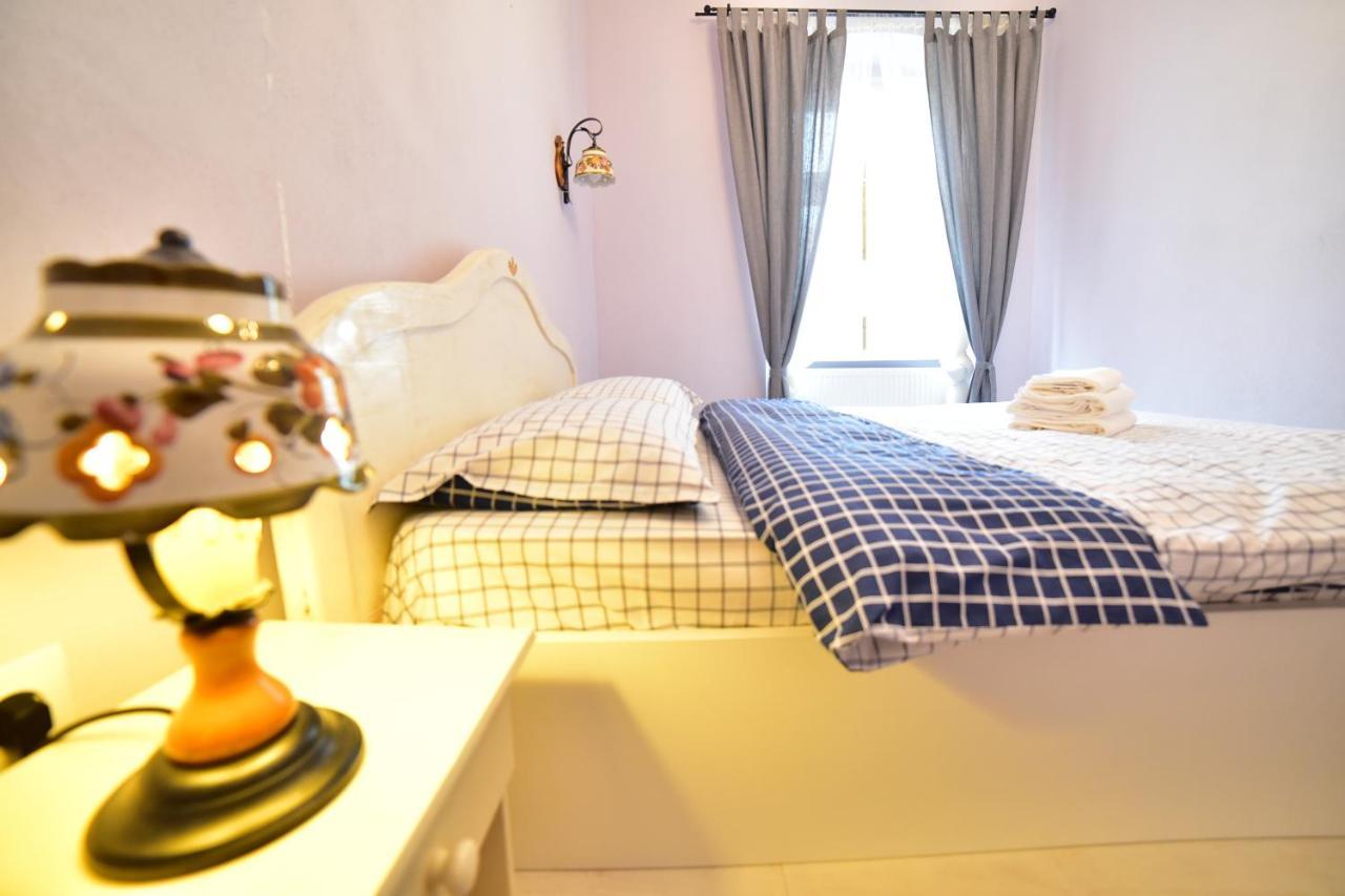 Flh - Anna'S Guest House Сибиу Экстерьер фото