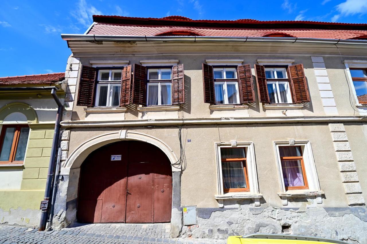Flh - Anna'S Guest House Сибиу Экстерьер фото