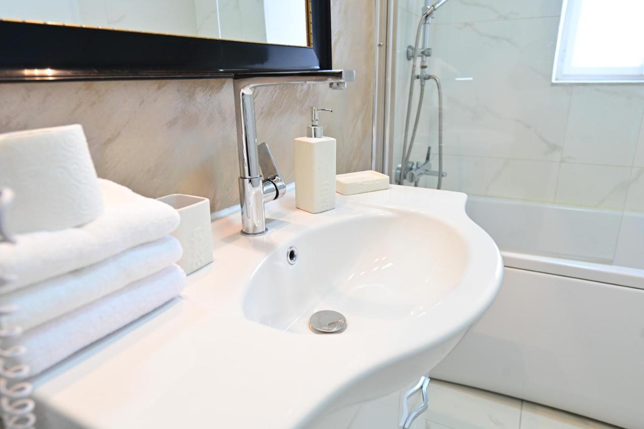 Flh - Anna'S Guest House Сибиу Экстерьер фото