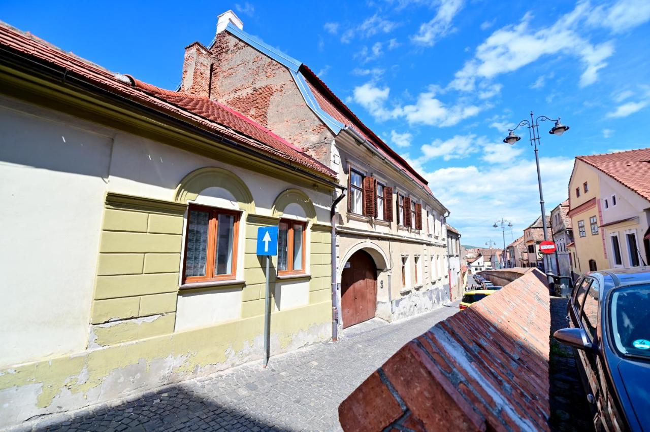 Flh - Anna'S Guest House Сибиу Экстерьер фото